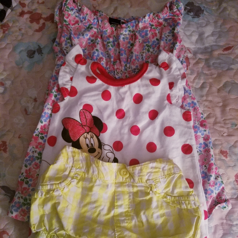 💖🤱1 short 1 romper 1 dress